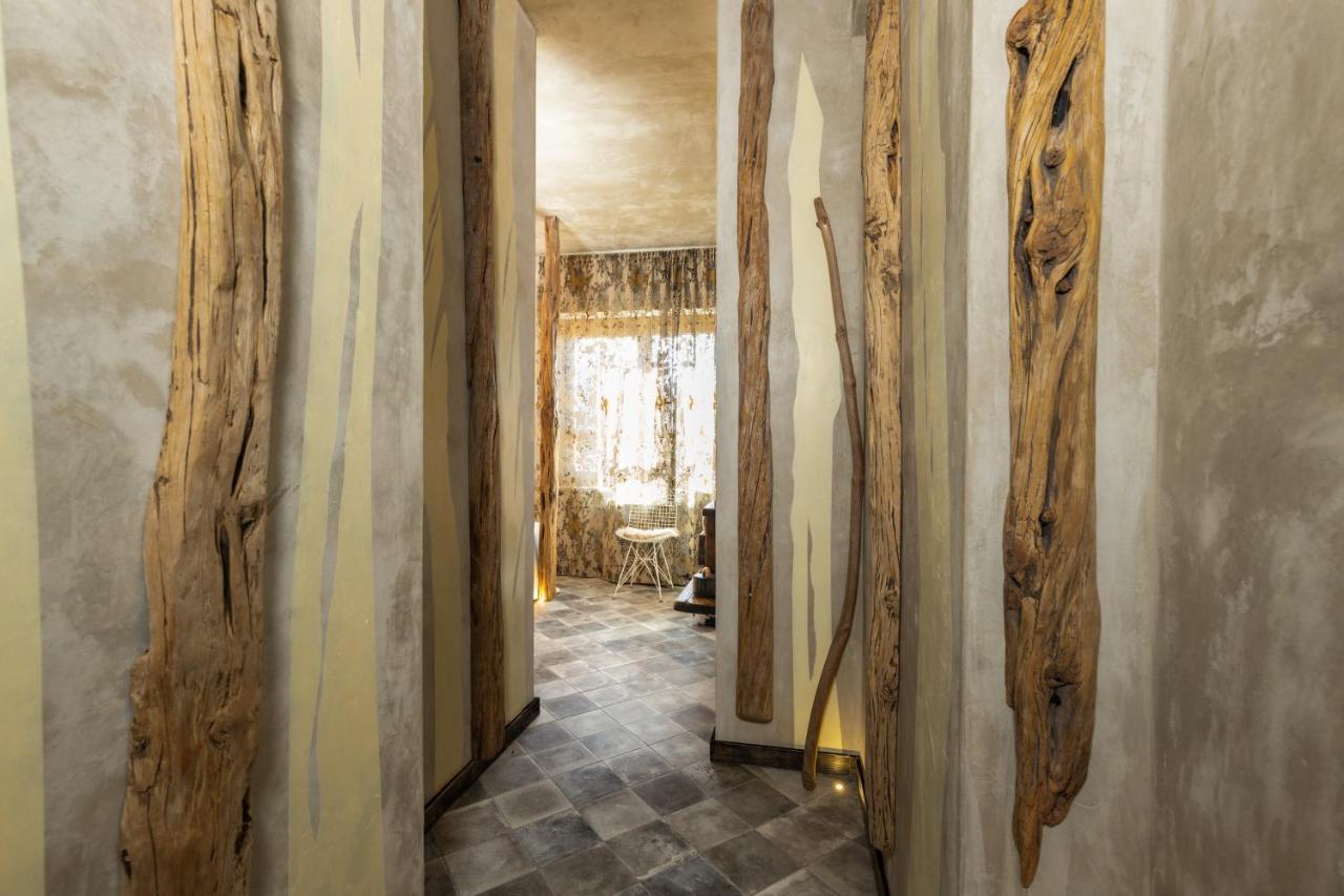 Via Roma Charming Rooms Baunei Exterior foto