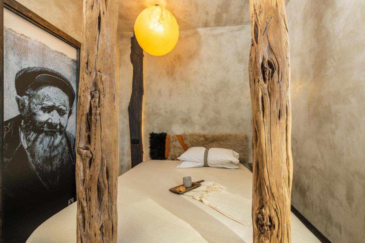 Via Roma Charming Rooms Baunei Exterior foto