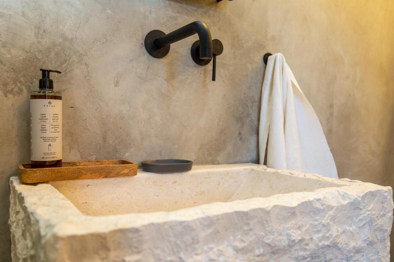 Via Roma Charming Rooms Baunei Exterior foto