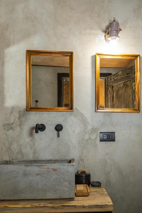 Via Roma Charming Rooms Baunei Exterior foto