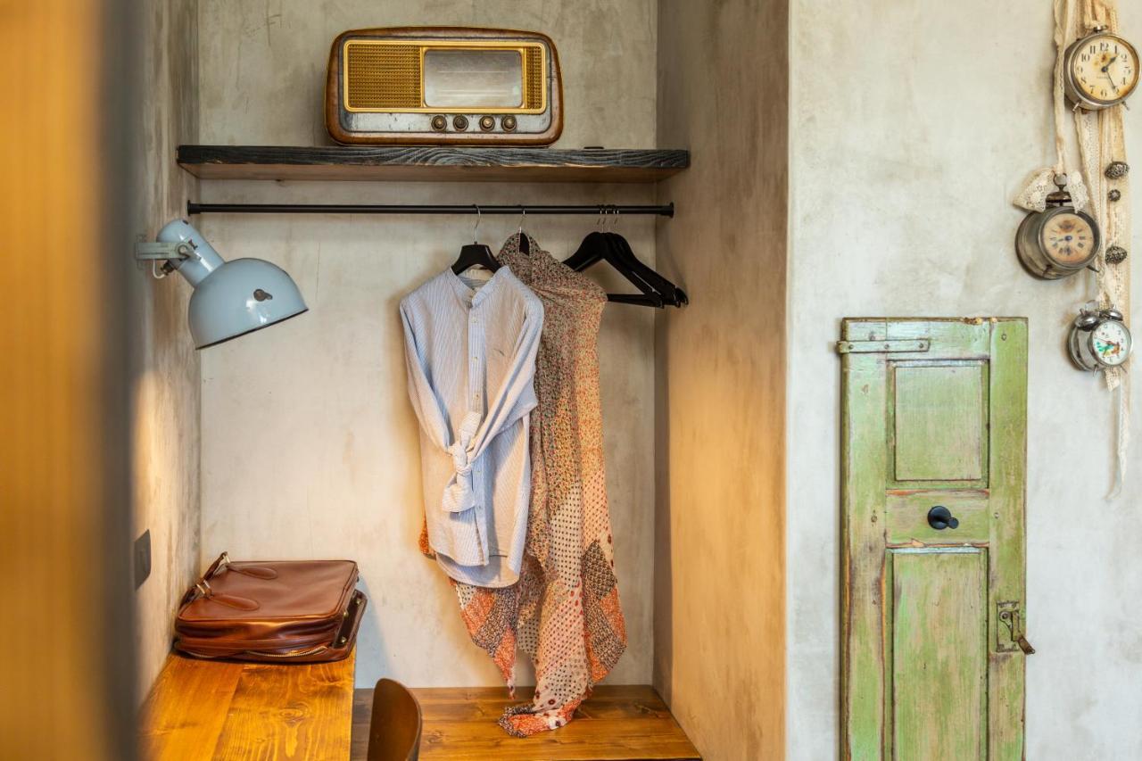 Via Roma Charming Rooms Baunei Exterior foto