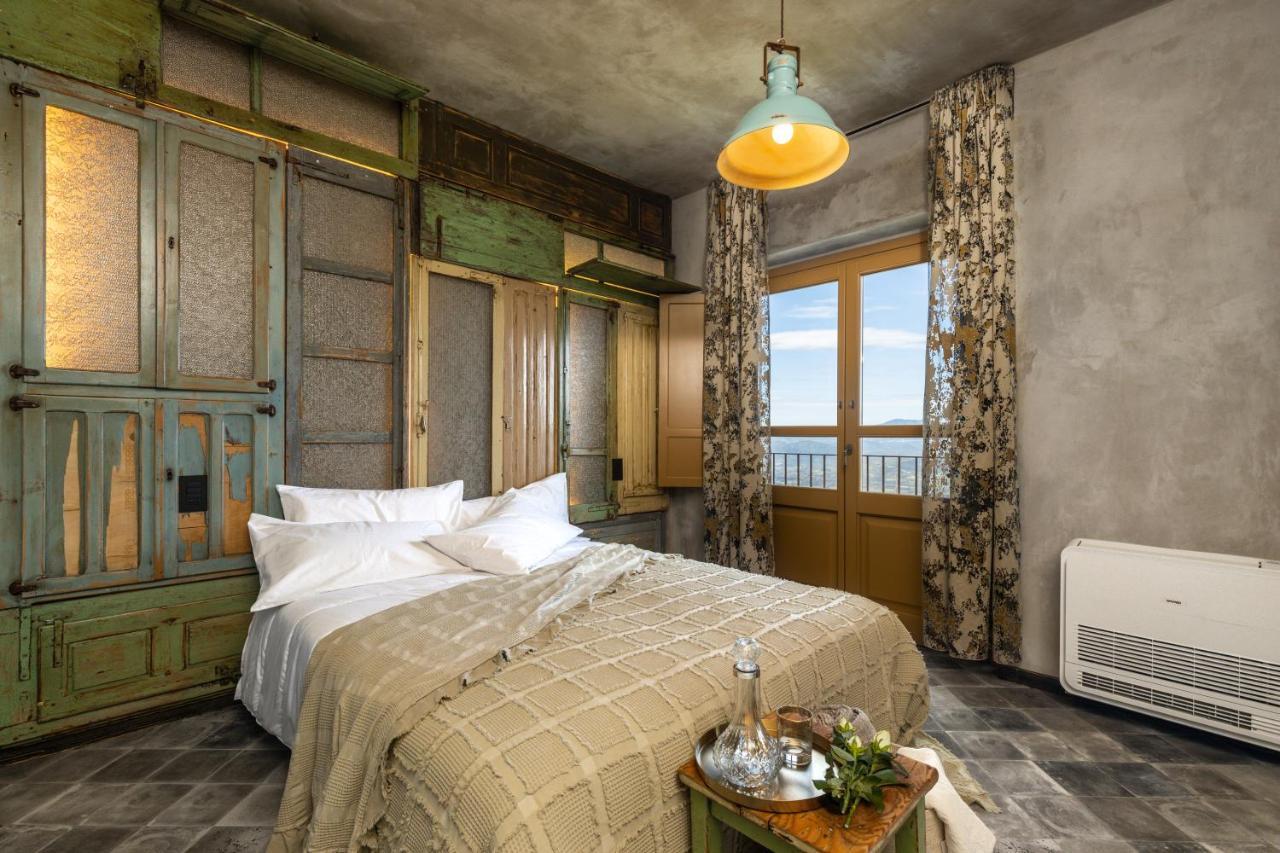 Via Roma Charming Rooms Baunei Exterior foto