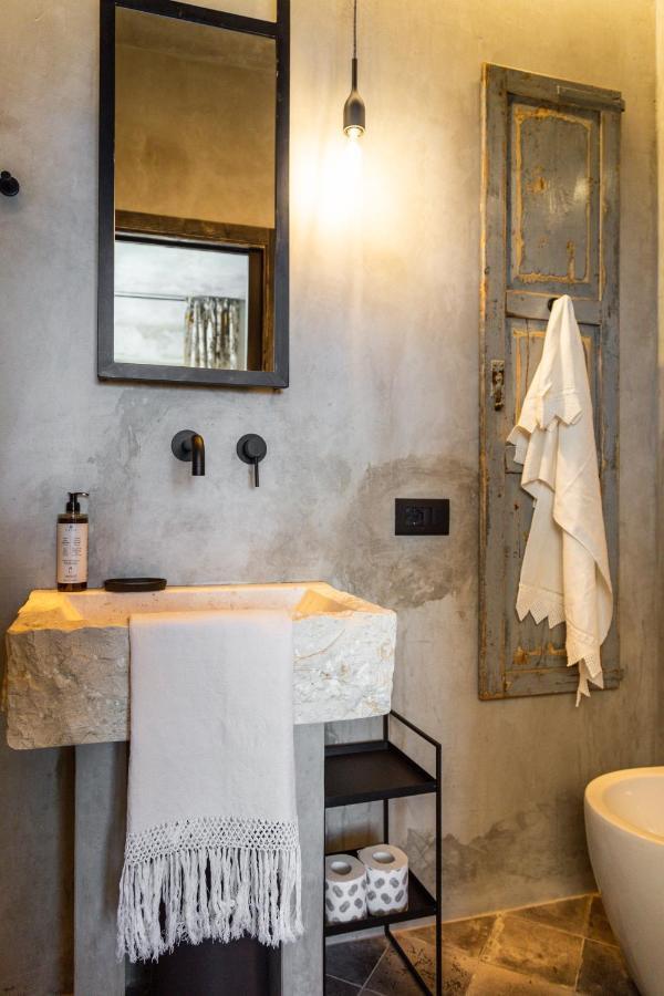 Via Roma Charming Rooms Baunei Exterior foto